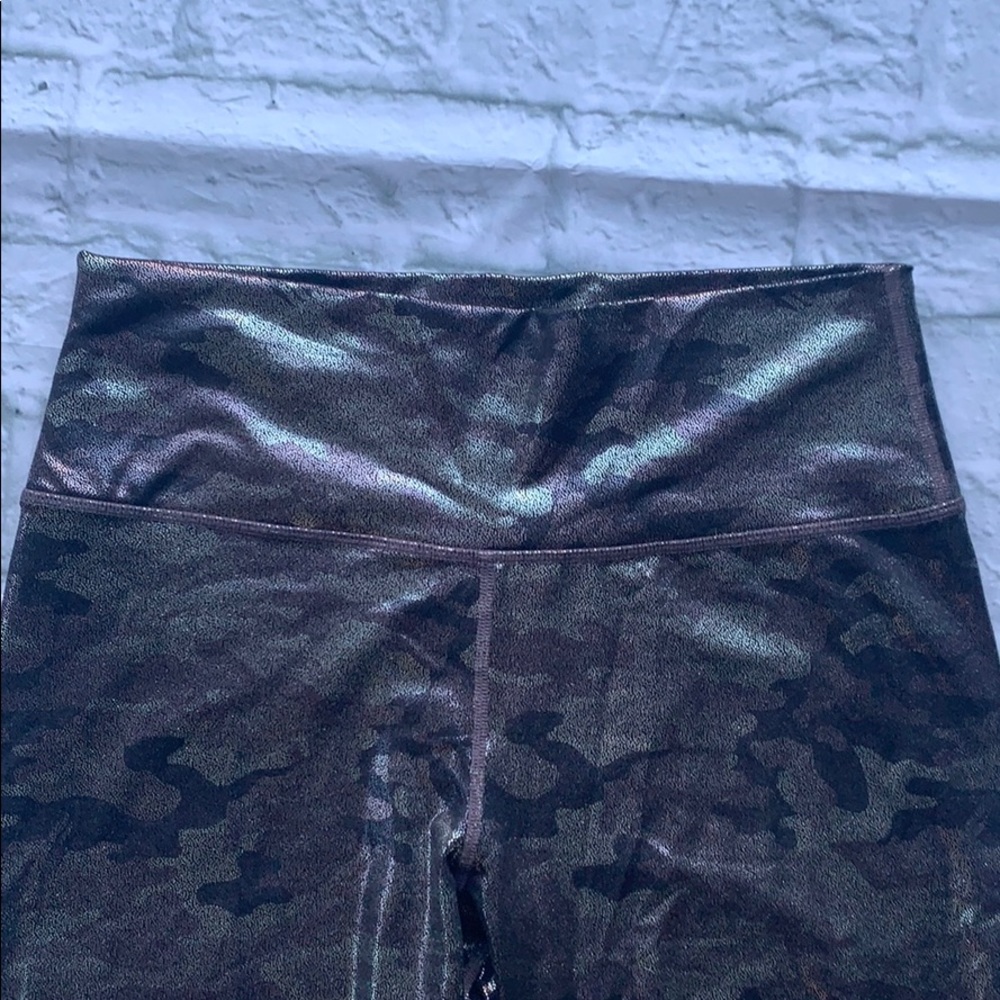 Fabletics Mid-Rise Powerhold Camo Shine Legging - image 5